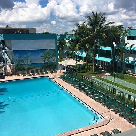 Surf Rider Resort Pompano Beach Exterior foto